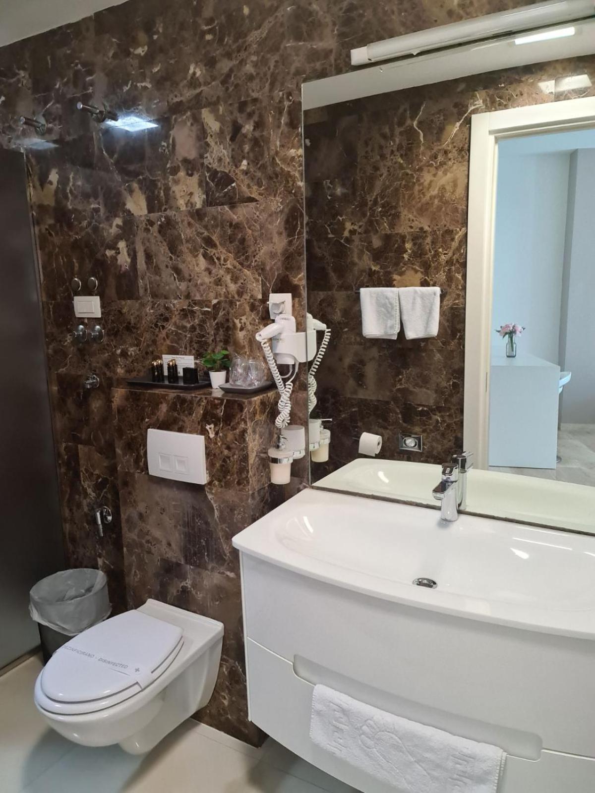 Tc Big Apartments Budva Bilik gambar